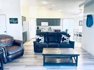 The Bunkhouse - Moapa