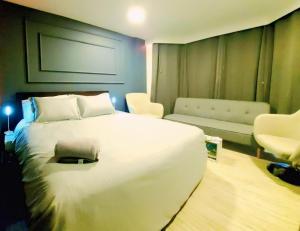 Exec-Suite - Top Rated Stay in Downtown - Comfort & Quality