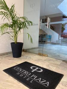 Centro Plaza Hotel