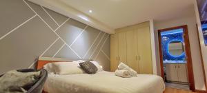 Hermosa vista de Quito 2BR 5pax de lujo