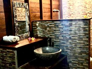 D mas huts lembongan