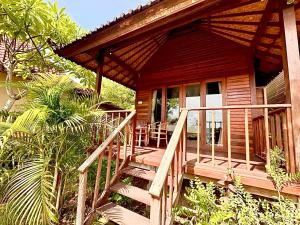 D mas huts lembongan