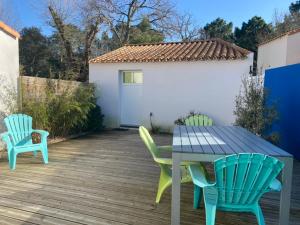 Évasion en Forêt, Plage à Proximité - Pavillon Confortable pour 4 à Longeville-sur-Mer - FR-1-336-152