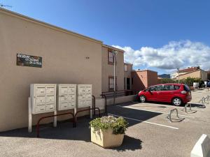 Appartements Bel appartement 2 pieces a Banyuls-sur-Mer, terrasse, parking prive, a 300m de la plage - FR-1-225C-144 : photos des chambres