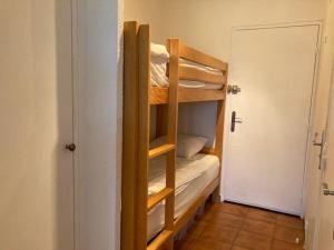 Studio cabine climatisé pour famille, proche plage - Le Lavandou - FR-1-308-198