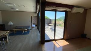 Tabinoteitaku Retreat Ryomi Nanatsumori