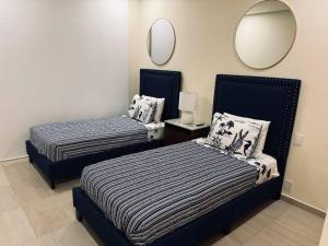 Luxurious First-Floor Apartment in Isla Residences