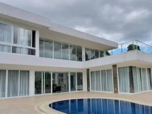 Montana Sense Villa Sentul 3BR - Mountainview - Megamendung