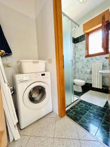 Beachside Family Garden Retreat