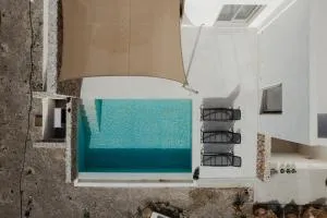 Rizes Villas Santorini with private pool - Emporio