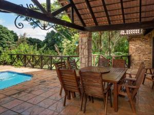 Kensington Lodge Golf Estate Villa - 17 Pinehurst Drive