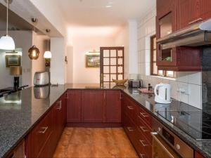 Kensington Lodge Golf Estate Villa - 17 Pinehurst Drive