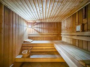 Dubai Marina 3BR Apartment, Steps to Marina Walk, Marina Beach & JBR