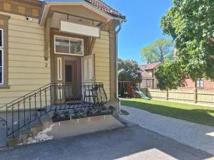 Sõbrapargi Apartement - Suure-Jaani