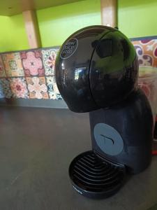 Sejours chez l'habitant Appartement entier Cozy Rdj Parking gratuit, proche tramway, stade OL, ARENA, Eurexpo, Aeroport StExupery, Gare TGV Lyon Partdieu : photos des chambres