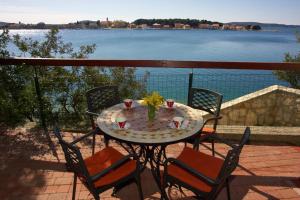 3 star pension Pansion Zlatna ribica Brodarica Croatie