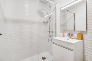 Cosy 1BR tejo view w AC | By Airnest