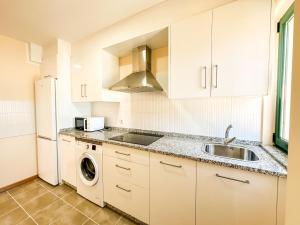 Apartamento Pindo B1 by ALÔGA