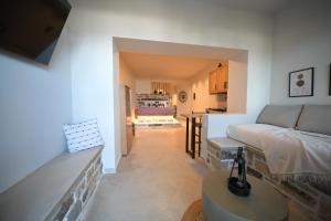 Stochos studios next to the sea!