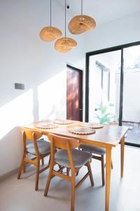 3BR Fun Living Villa with Pool in Kerobokan - Kuta - Bali
