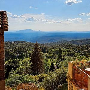 Au coeur du village provençal