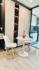 The base Central Pattaya 639 by Numam