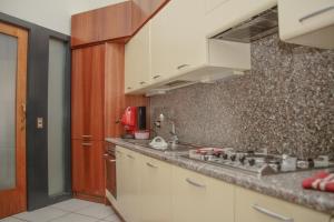 Don Giovanni a Toledo Apartment