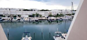 Marina Nirvana vue sur leau