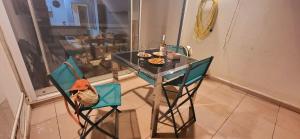 Marina Nirvana vue sur leau