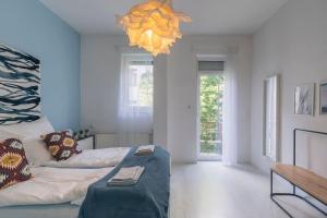 Center Apartment, Style, Best Location, AC, Balcony