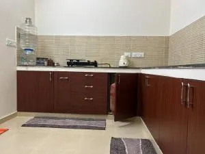 San Service Apartment by Dolfy - Sadras