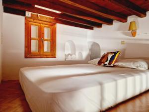 Bright & Relaxing Loft with attic room in the heart of Mykonos city