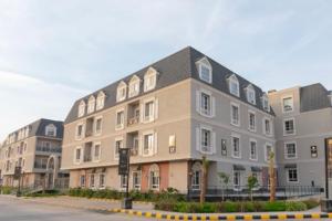 شقه فاخره في الملقا