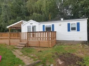 Mobil Home familial au Camping PRE VOLOGNE - 沃洛格河畔格朗热