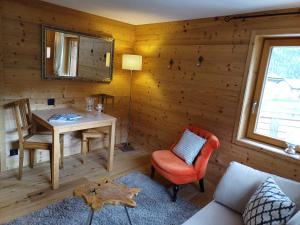 One-Bedroom Apartment room in Hotel Chesa Staila