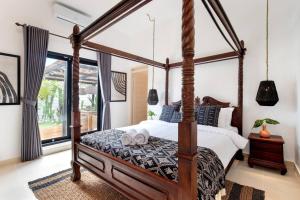 3 Bedrooms Luxury Umalas with private pool