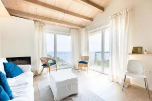 Country & Sea by PortofinoVacanze - SantʼAmbrogio