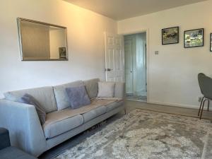 One Bedroom Flat in Chiswick W4