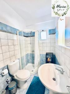 Olivóne apt, by A & F