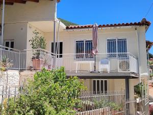 Vintage House with a fantastic view
