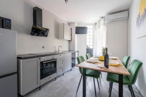 Solis del Mar Modern Apartment Pula Colosseum & Marina Walk
