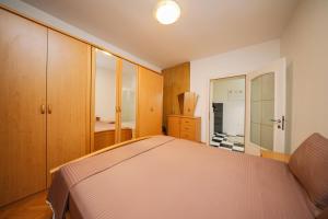 Apartament Erisa