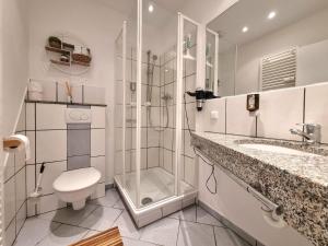 Charysma - Rosso-Suite, warmes & stilvolles Design, Terrasse, Parkplatz