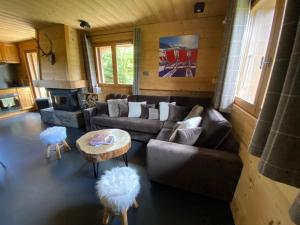 Chalets Chalet Megeve, ideal familles proche ski et centre village : photos des chambres