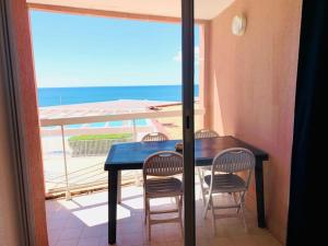 557 Cap Corniche Front de mer Clim Parking