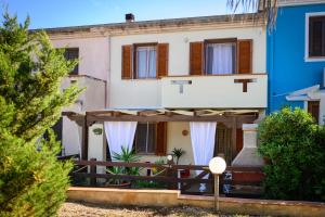 Residenza Grecale villetta con veranda vicino al paese img80