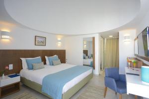 Monarque Dar Jerba Narjess- Family Only