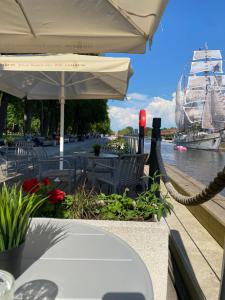 Danes Square apartments with River View