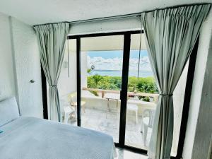 Solymar Beach Condos