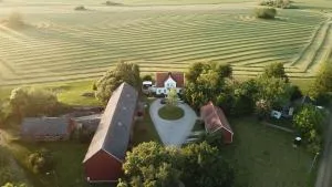 Almbacka gård - 谢夫灵厄